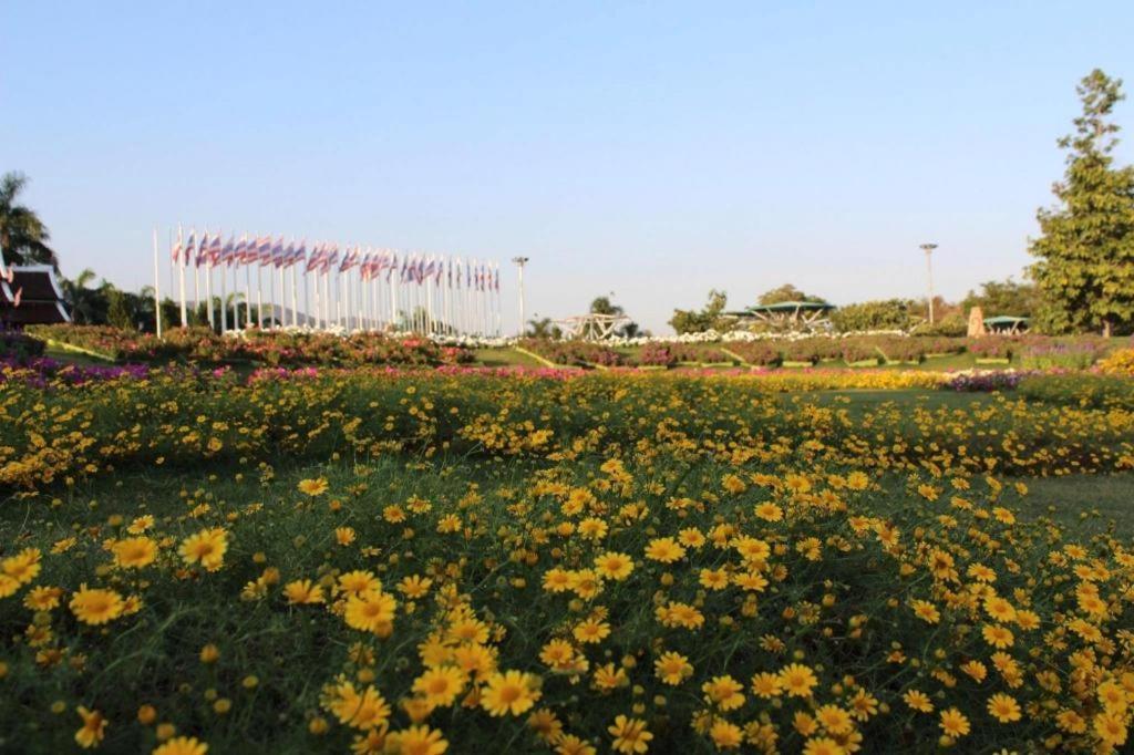 Rajapruek Place Chiang Mai Bagian luar foto