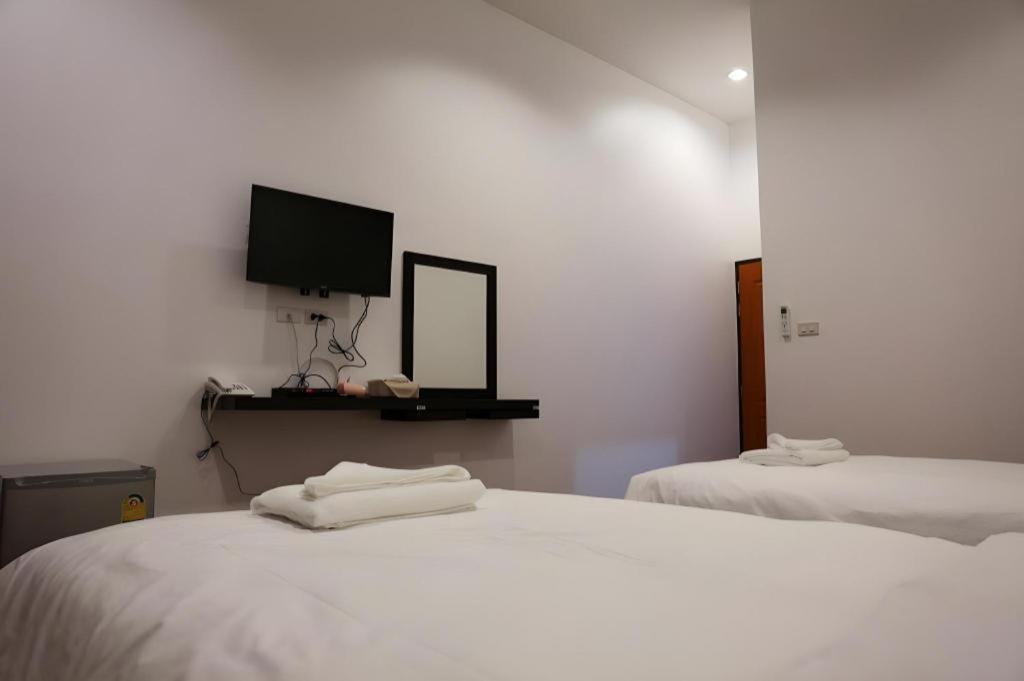 Rajapruek Place Chiang Mai Bagian luar foto