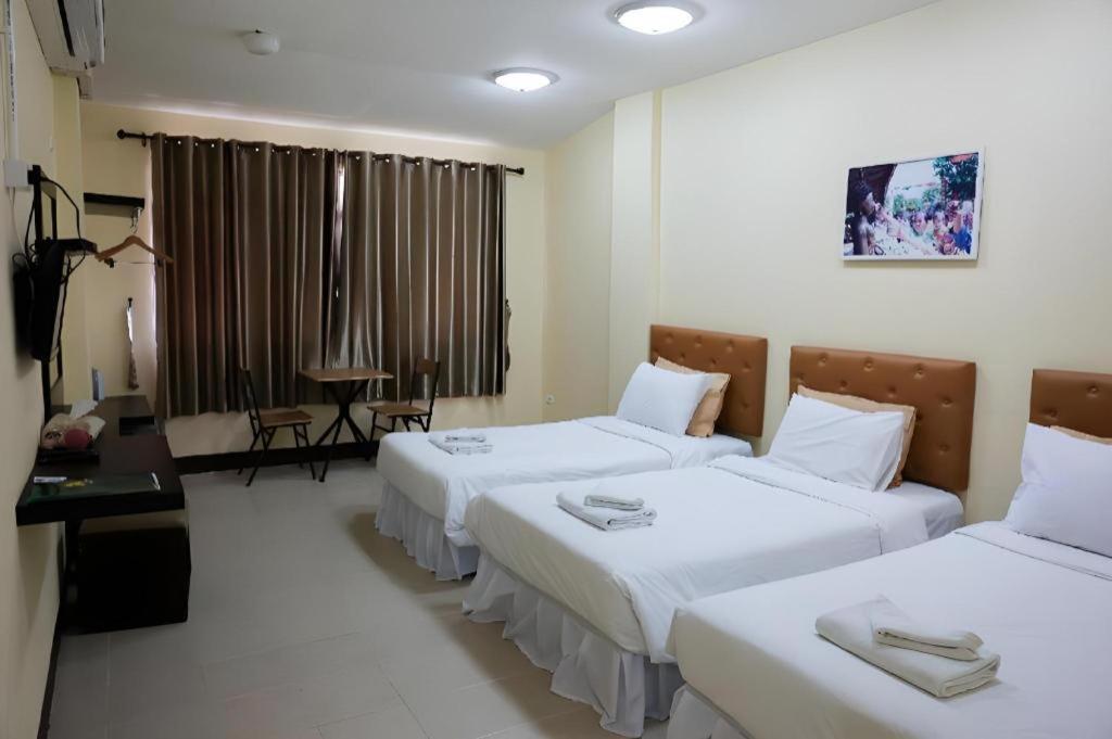Rajapruek Place Chiang Mai Bagian luar foto